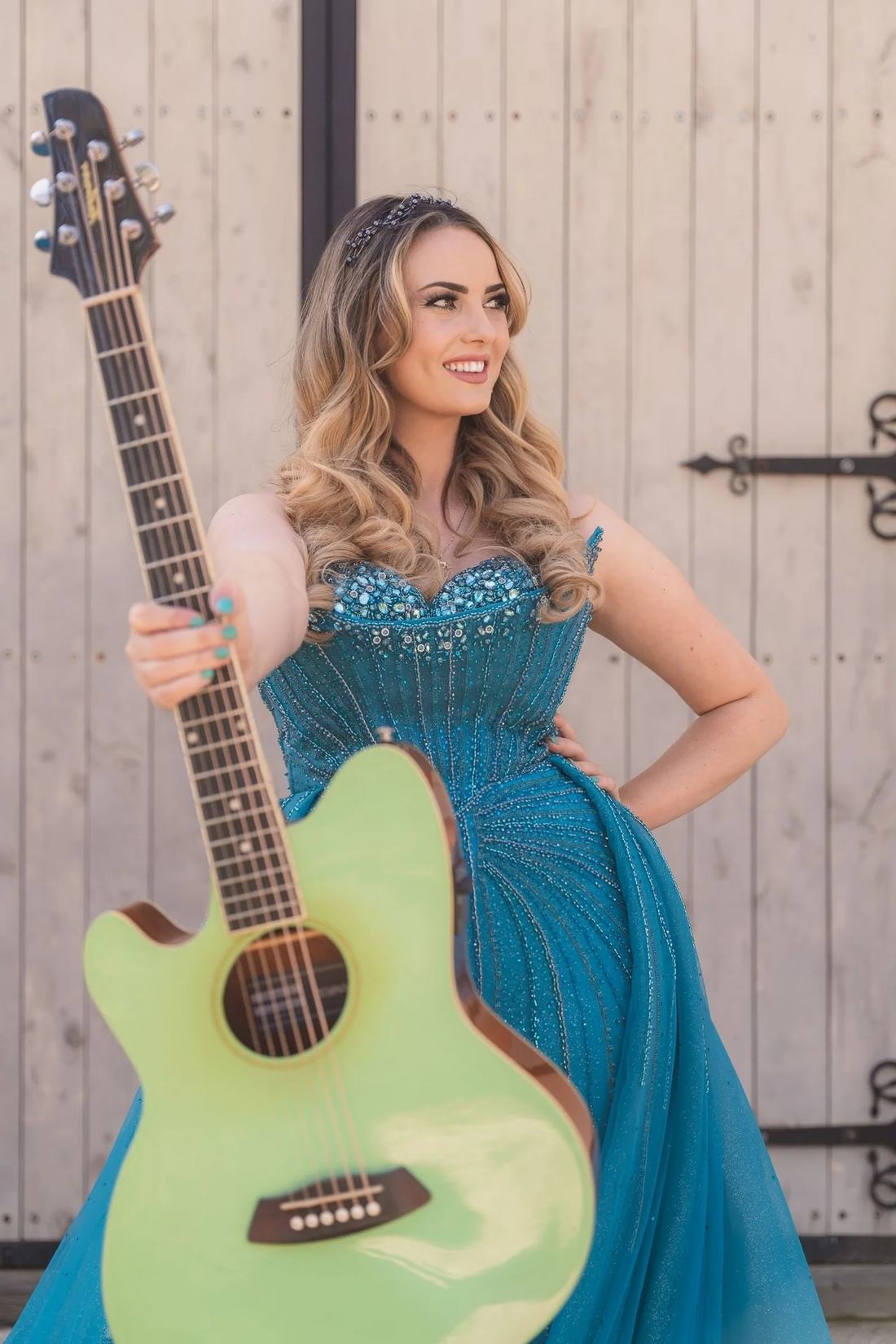 Johannah — ENVY acoustic artist, vocalist and guitarist