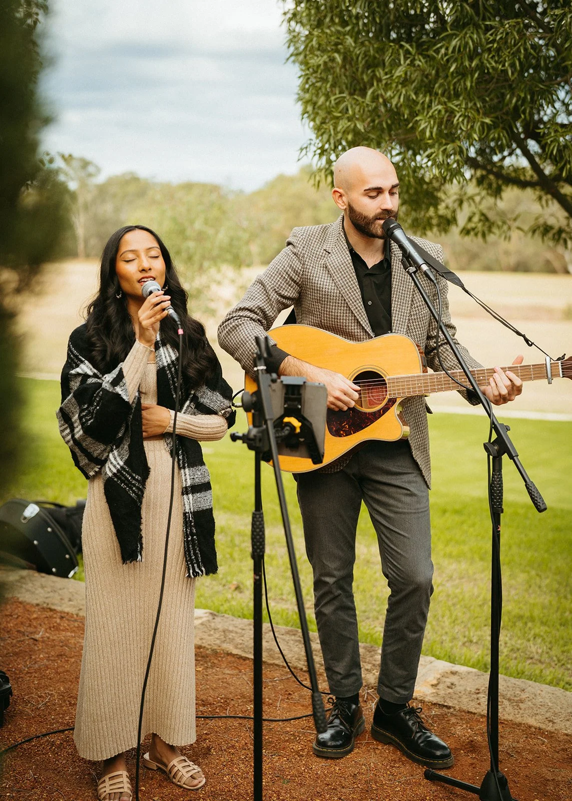 Lovesick Co - Rhyan and Lauren, ENVY acoustic duo and DJ